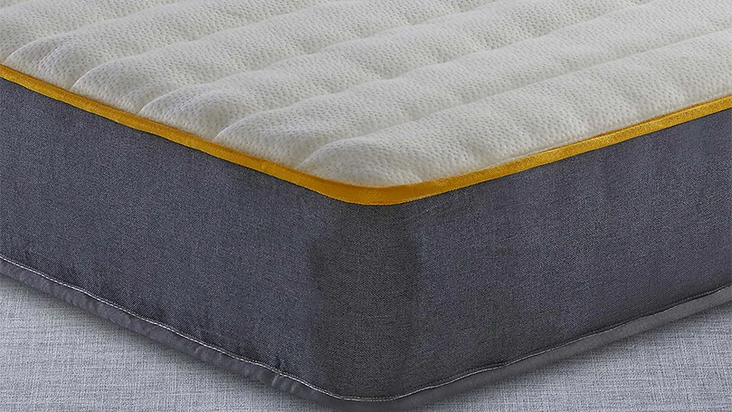 een afbeelding van kenmerken van Sleepsoul Medium Firm Balance 800 Pocket matras