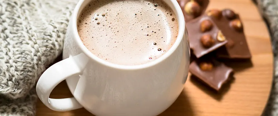 Uitgelichte afbeelding van Helpt Warme Chocolademelk Je Slapen