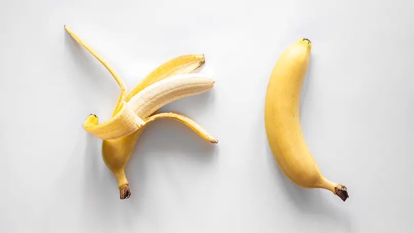 Een afbeelding van twee bananen