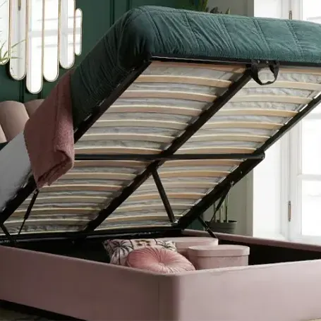 lottie-roze-stof-ottoman-bed-frame