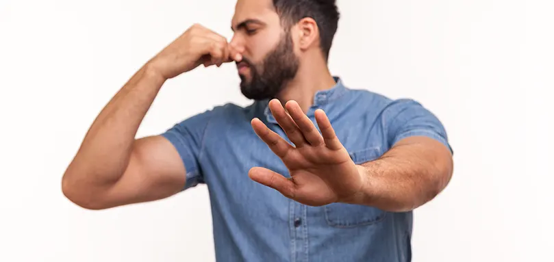 Afbeelding voor waarom lakens muf ruiken na het wassen